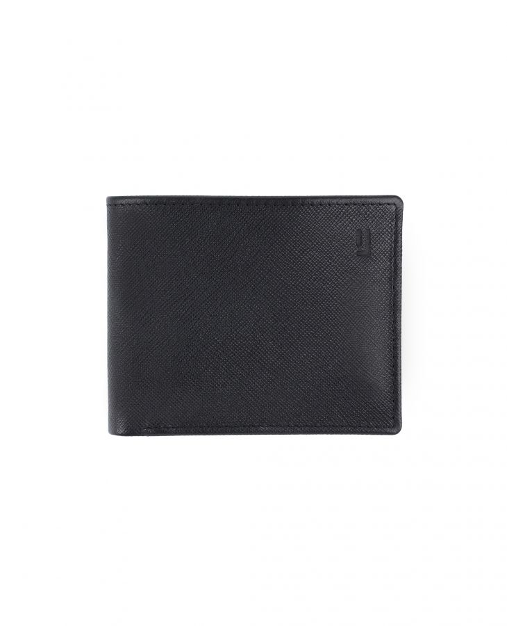 Chic  leather wallet. 