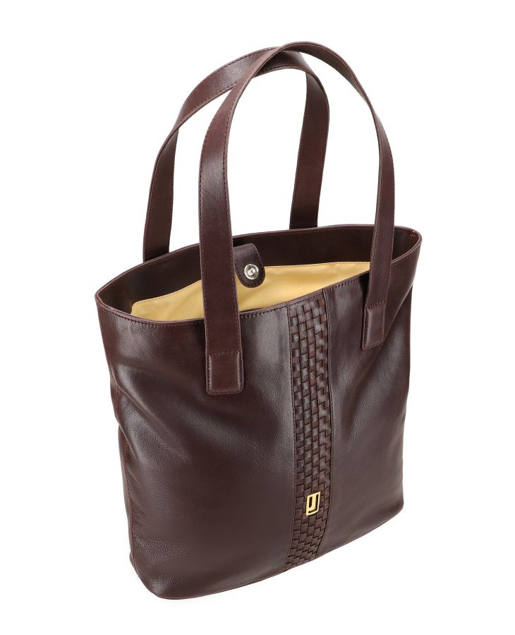 Leather tote bag in USA